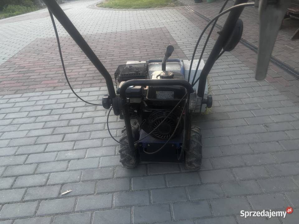 Zamiatarka spalinowa Męcina sprzedam