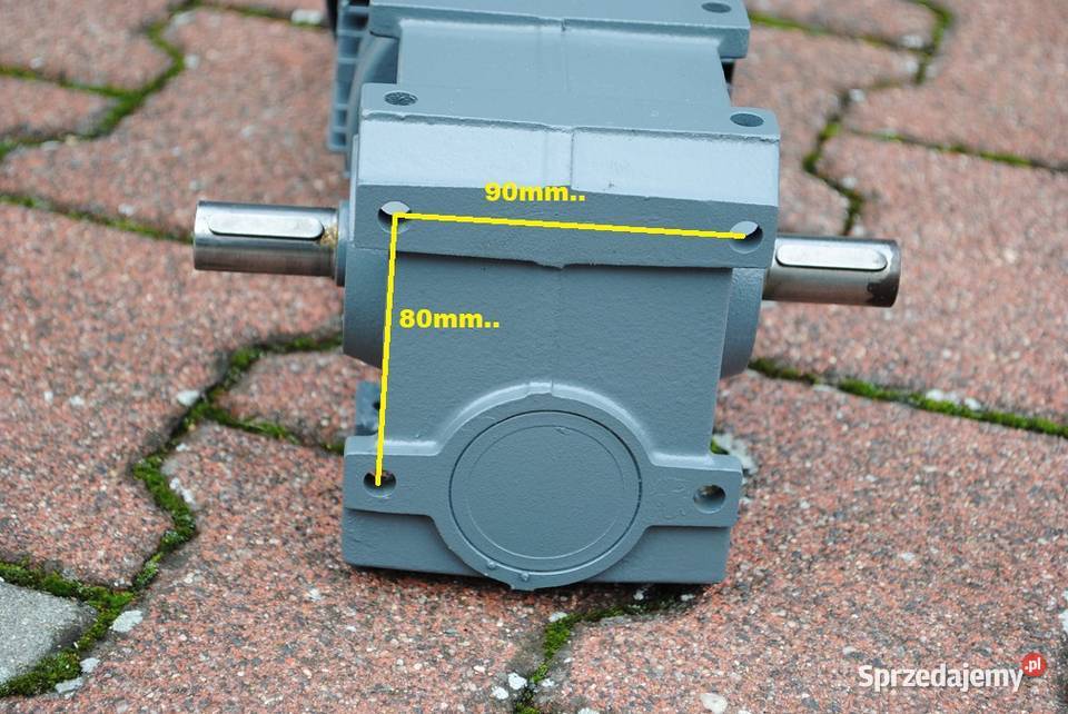 Motoreduktor kątowy 037kw 103obr z hamulcem SEW Kargowa