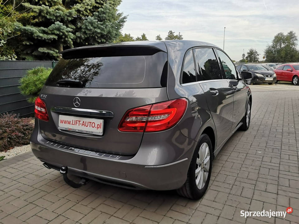 Mercedes B 180 16 16v 122 Klimatronik Navi Alu komputer pokładowy sprzedam