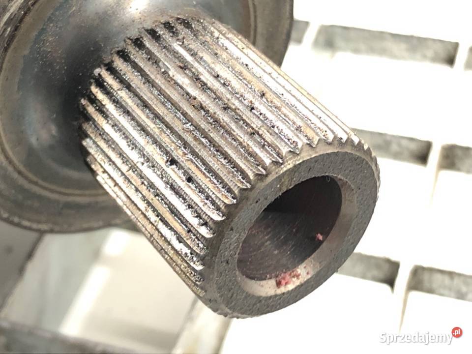 PÓŁOŚ PRAWY PRZÓD SKODA SUPERB III 20 280 osobowe