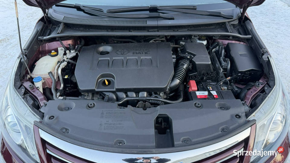Toyota Avensis 18 Benzyna Moc 147 Zarejestrowany 178480km Elbląg sprzedam