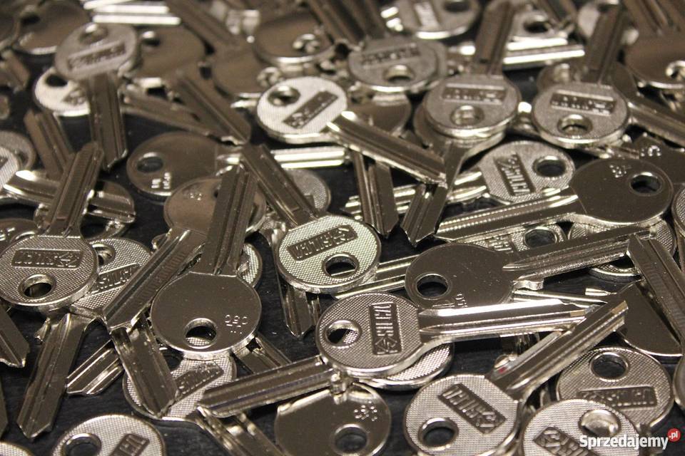 KOMPUTEROWE DORABIANIE KLUCZY i NAPRAWA ZAMKÓW Inne Węgrów sprzedam