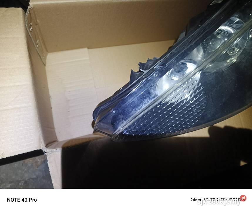 Lampy przód Ford Fiesta MkVII 2009r ST 2 Lampy przednie Sosnowiec