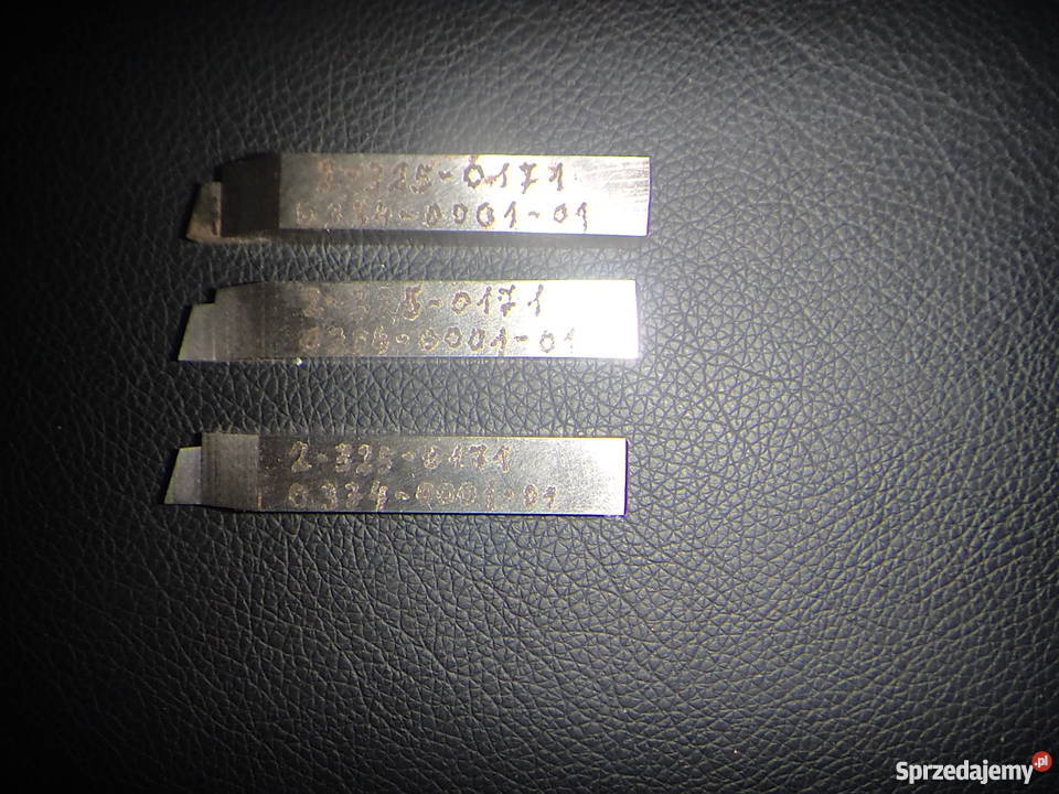 Nóż tokarski kształtowy 10x10x62 SW18 Wrocław