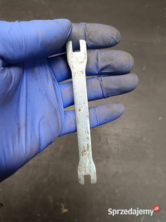 Klucz do szprych oryginał narzędziówka części Motoryzacja Gołaczewy