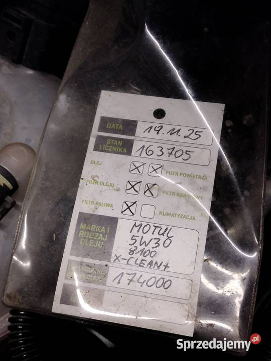 7 miejsc kamera navi aktywny tempomat Touran wielkopolskie Swarzędz