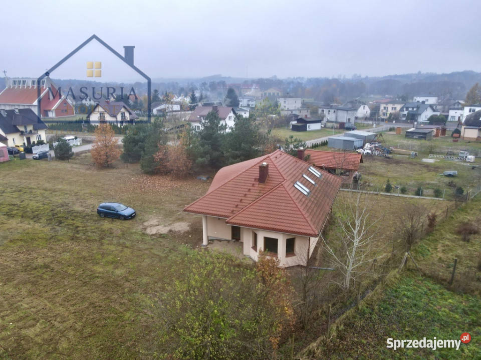 Dom w stanie deweloperskim w Bratianie Sprzedaż