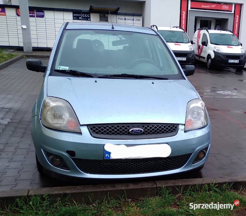 Sprzedam forda fieste 13 benzyna