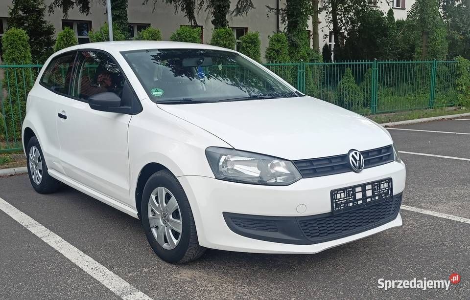 Volkswagen Polo V 12Benzyna 2013r Zadbany OKAZJA Rok produkcji 2013 Chełmno