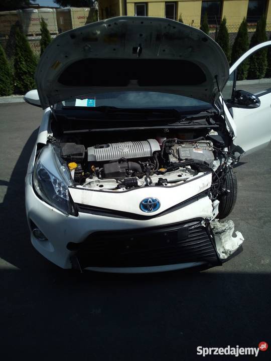 Toyota Yaris HYBRID 2014r lekko uszkodzona podkarpackie Jasło