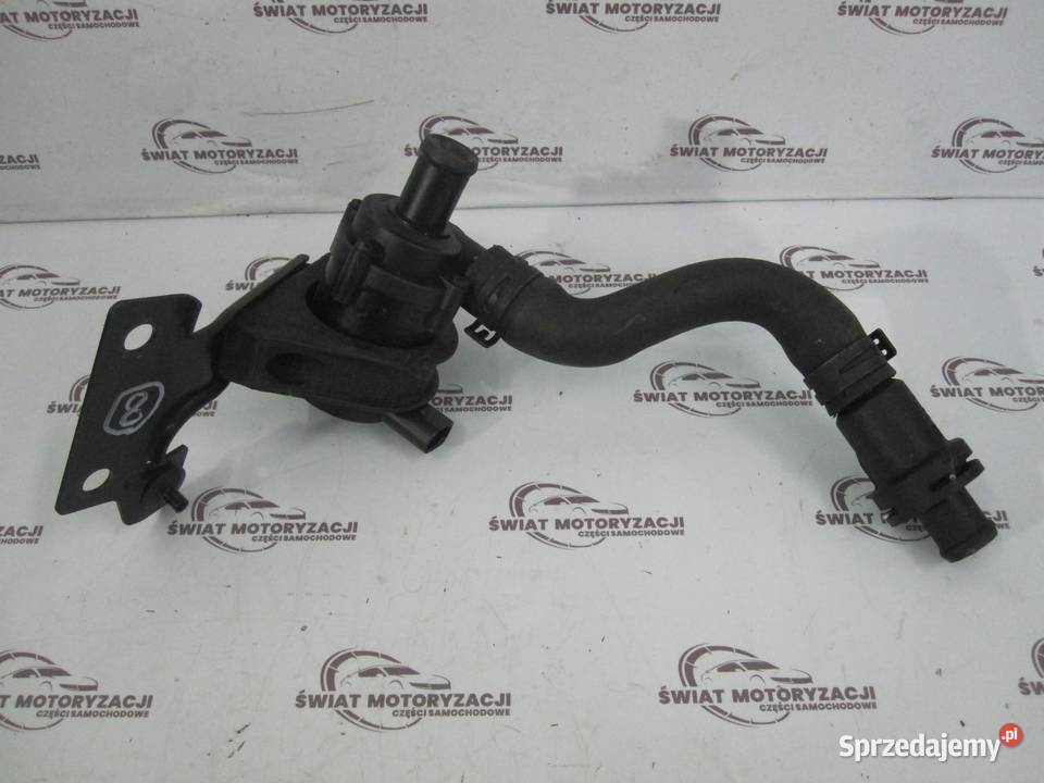 VW AUDI 20 TFSI 06r dodatkowa pompa wody