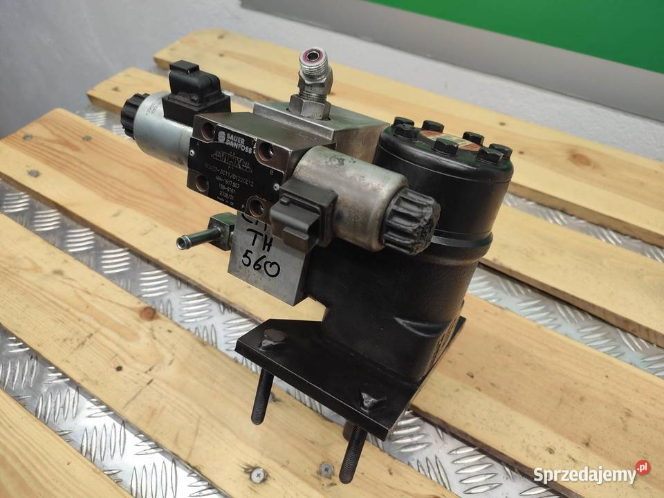 Blok hydrauliczny Cat TH 560 0373R3507 Motoryzacja wielkopolskie Wilkowo