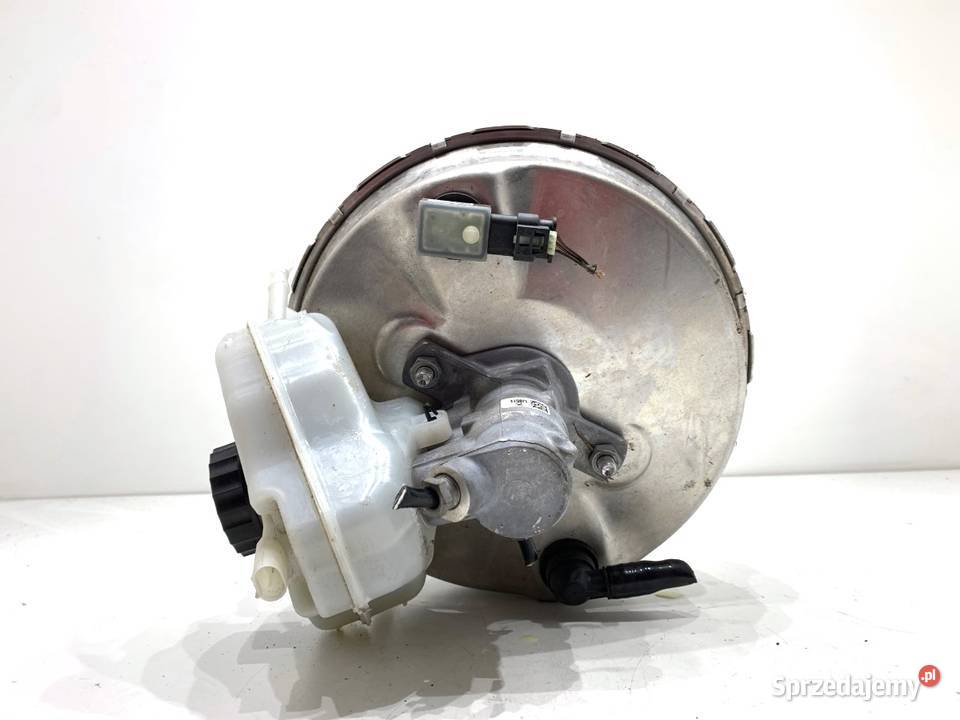 SERWO HAMULCOWE MERCEDES GLC A2134300330 SUV 20