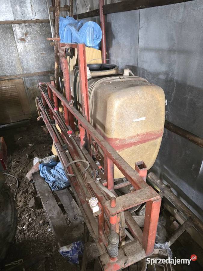 Opryskiwacz sprzedam maszyny rolnicze Zawieszane