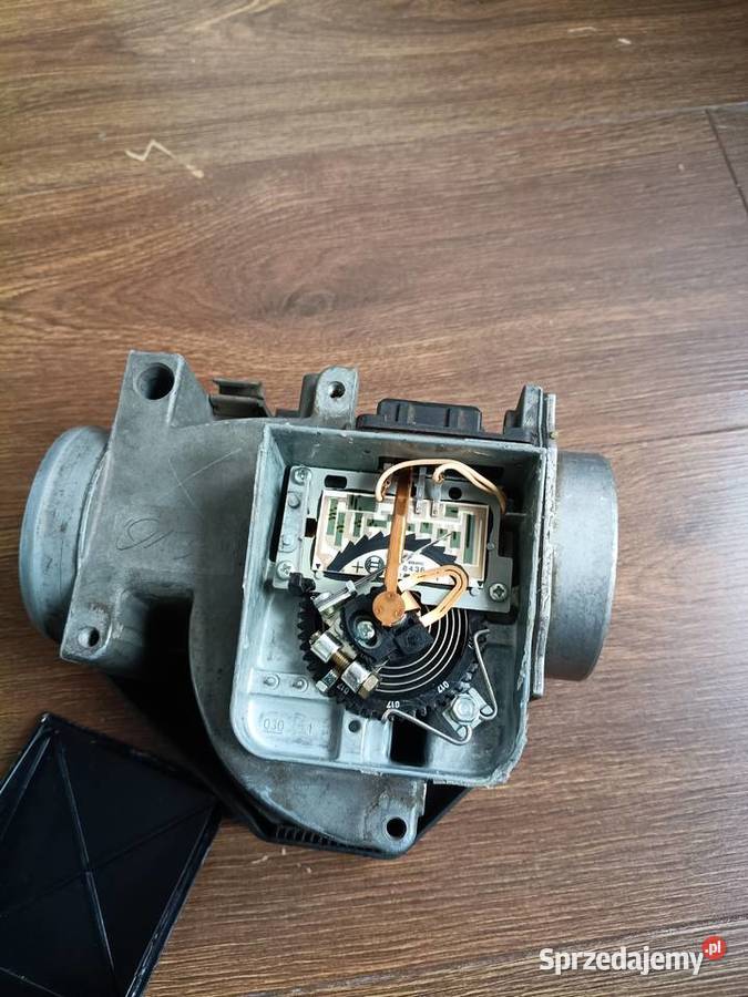 Przepływomierz BMW bosch 0 280 203 013018 e23 Przepływomierze