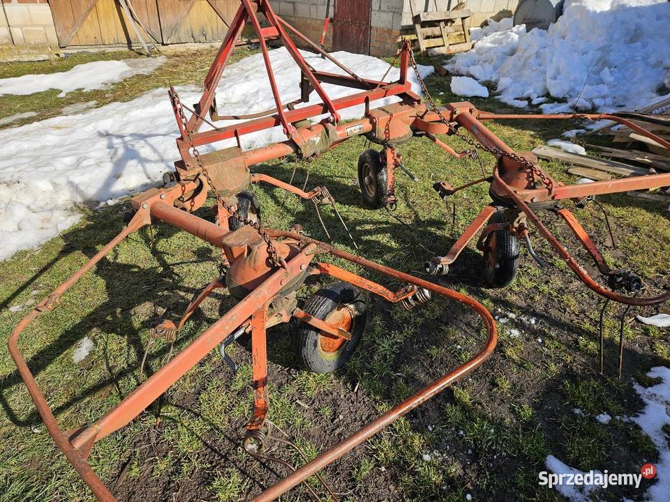 Przetrząsarka Deutz Fahr KH400 Drohiczany