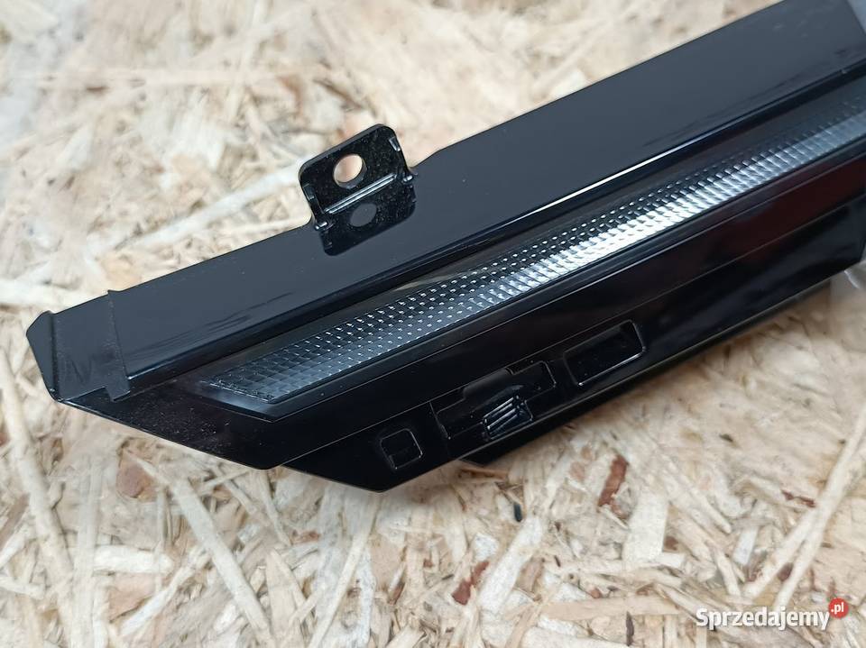 VW GOLF VIII 8 LAMPA DRL LED ATRAPY GRILLA PRAWY Pleszew
