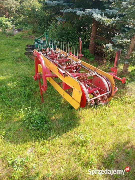 Pługi 3 Zgrabiarka Olszewnica