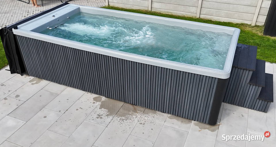 BASEN OGRODOWY WOLNOSTOJĄCY Z PRZECIWPRĄDEM i