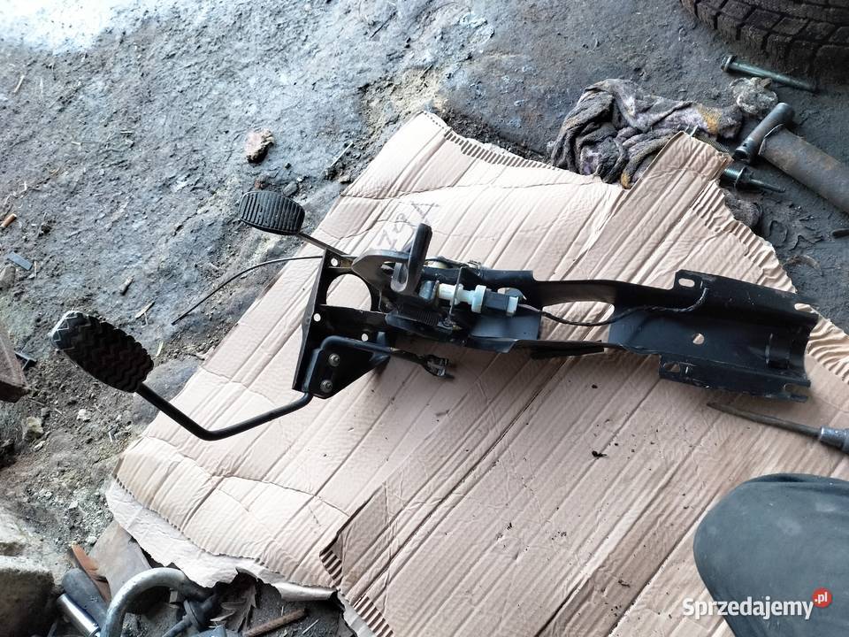 FIAT UNO PEDAŁY PEDAŁ HAMULCA SPRZĘGŁA GAZU Wyposażenie wnętrza Kamień-Kolonia
