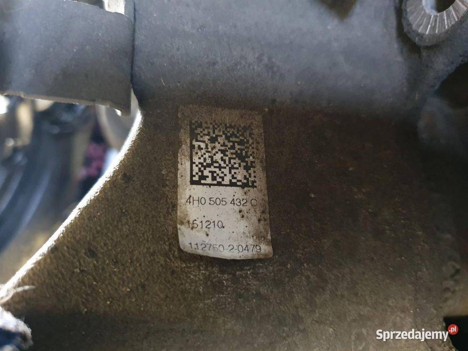 ZWROTNICA PRAWA TYŁ AUDI A8 D4 PRZED LIFT Lipno