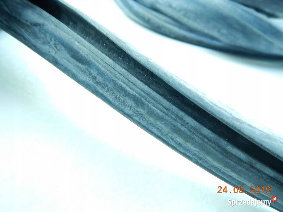 USZCZELKA SZYBY DRZWI PRAWY PRZÓD FIAT ELBA 9196