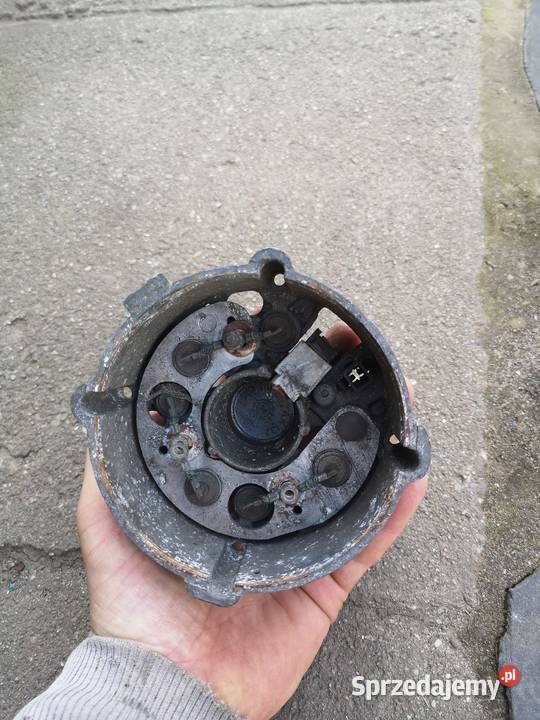 Fiat 125pŻuk szczotkotrzymać obudowa alternatora