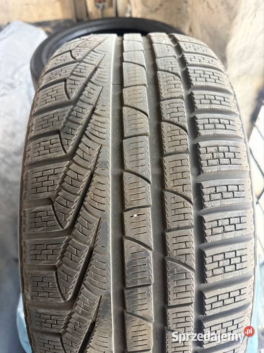 Opona zimowa Pirelli Sottozero Winter 240seria Wrocław sprzedam