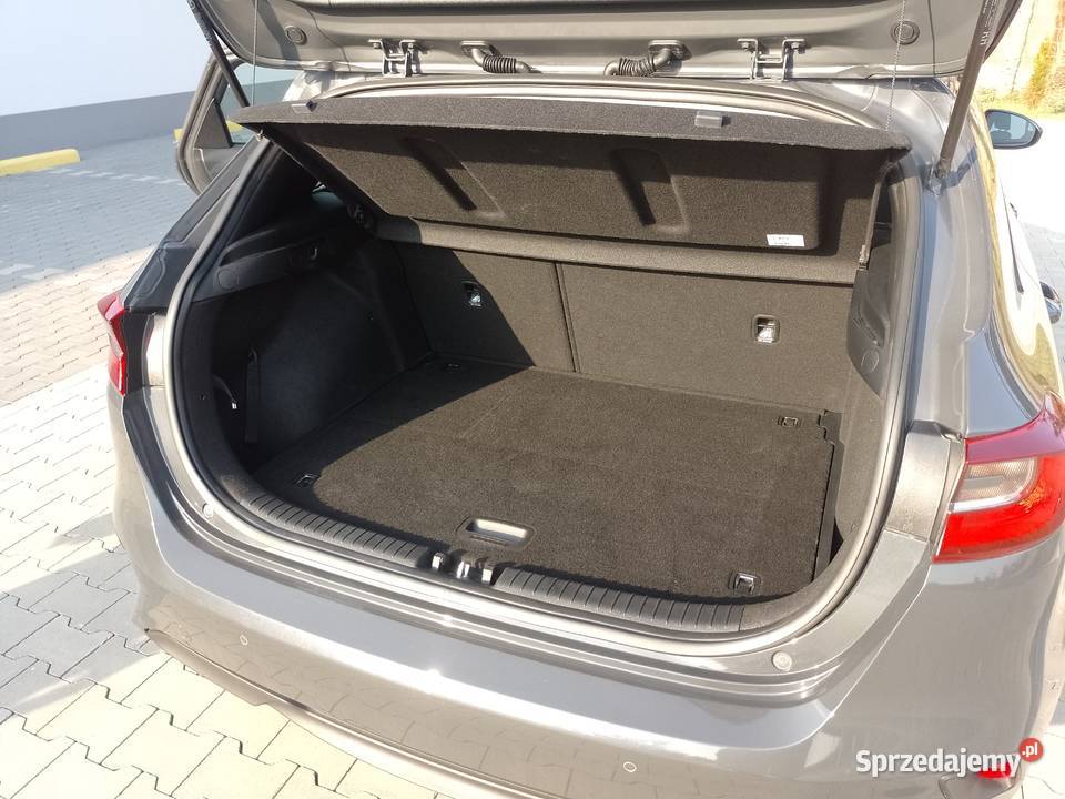 Kia Ceed 2022r LIFT 10 100 22 bogata wyposażenia Ostrów Wielkopolski sprzedam