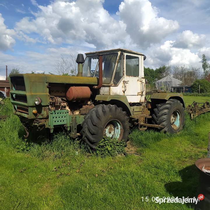 Ciągnik T 150K CHARKOWIE kirowiec z pługiem Gronów sprzedam