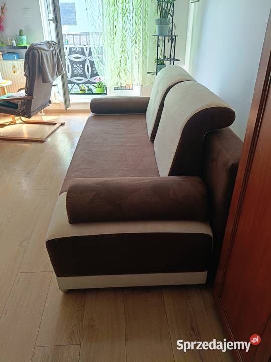 Sprzedam kanapę z możliwością spania 205cm Sofy i kanapy Poznań