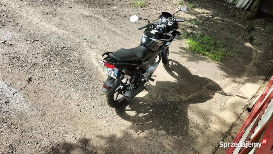 Honda CBF125 z 2012 roku na wytrysku Potok Wielki