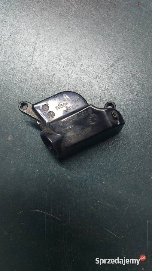 PODŚWIETLENIE 3T0945292 LUSTERKA PRAWE SKODA sprzedam