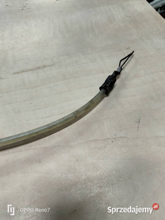 Dźwignia uchylania maski przód Fiat 126p Łubno