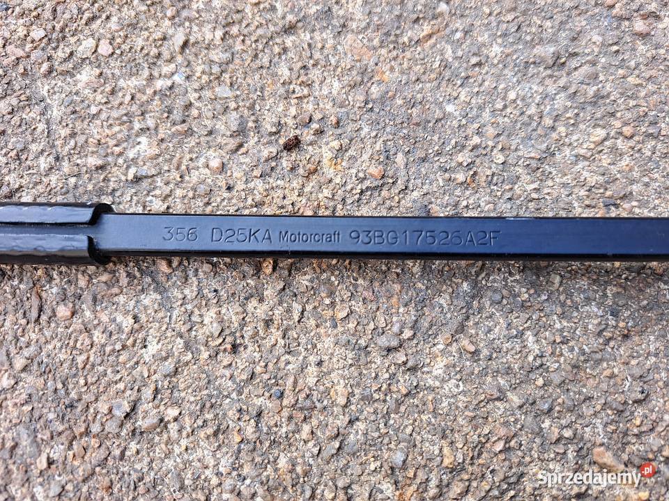Ramię wycieraczki prawe Ford Mondeo MK2