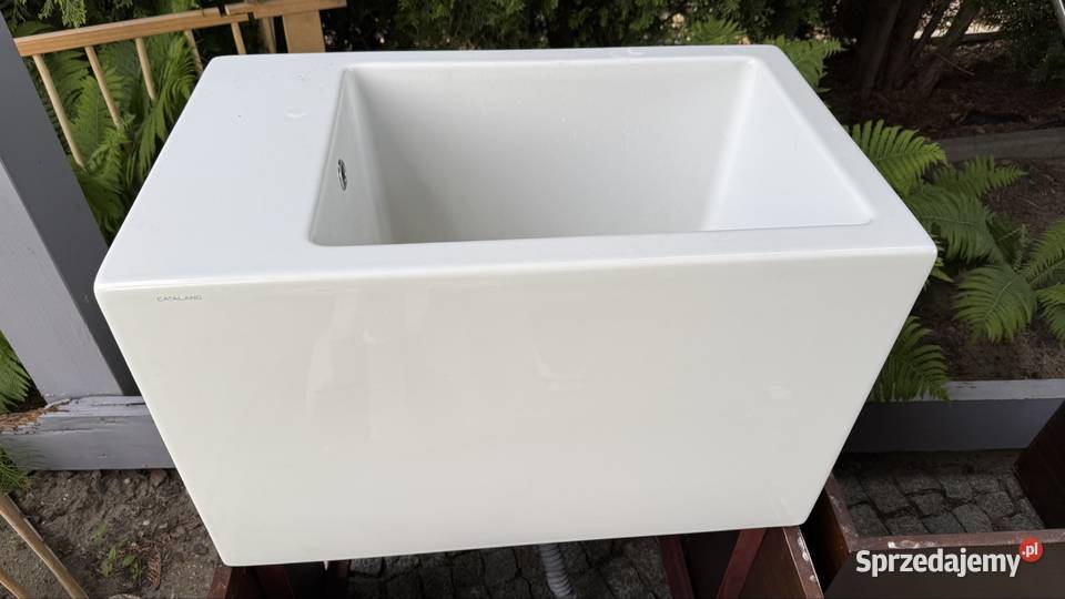 Nowoczesne modne umywalki głębokie wolnostojące Częstochowa sprzedam