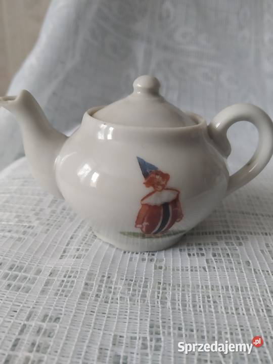 Porcelana miniaturowa do herbaty dzieci retro śląskie Katowice