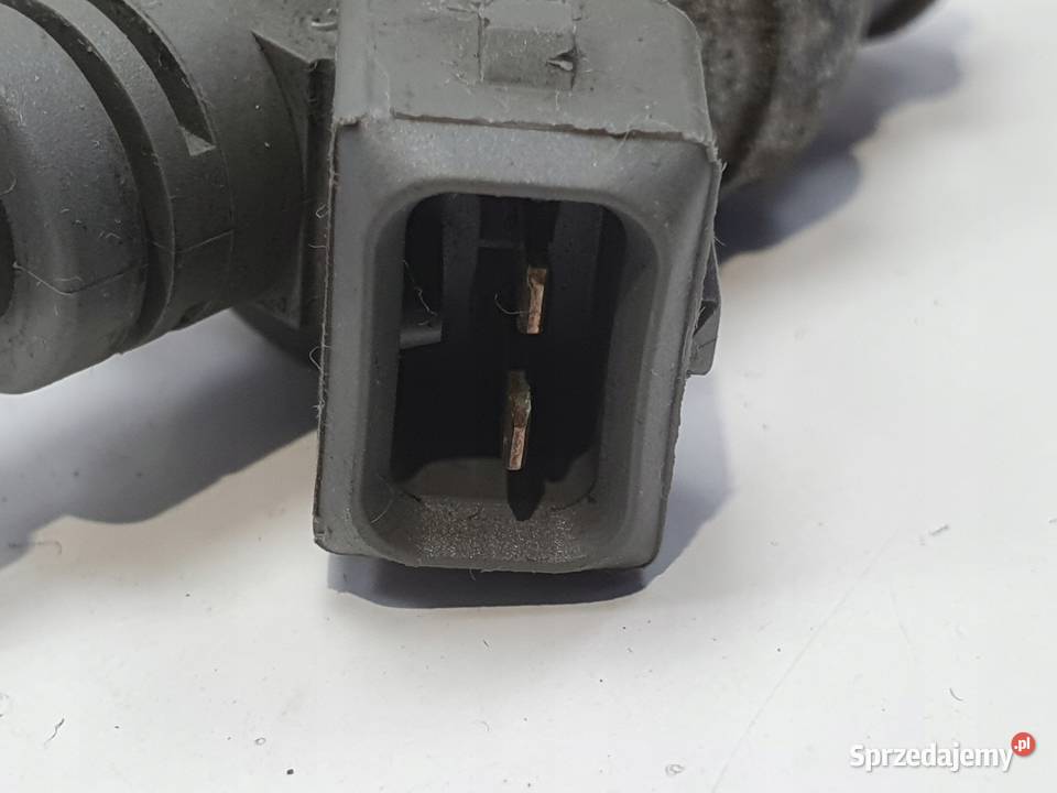WTRYSKIWACZ Audi A3 8LGolf IV 18 20V wtrysk