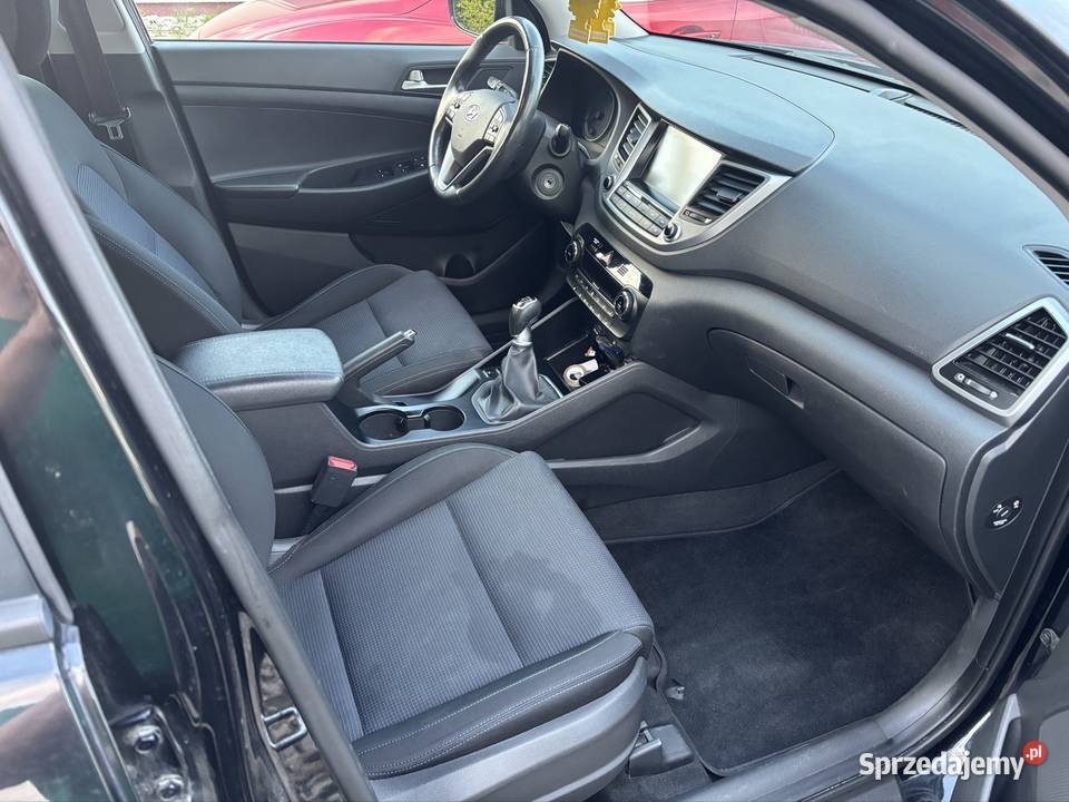 Hyundai Tucson 17 CRDI diesel 2015 wielofunkcyjna kierownica Wrocław sprzedam
