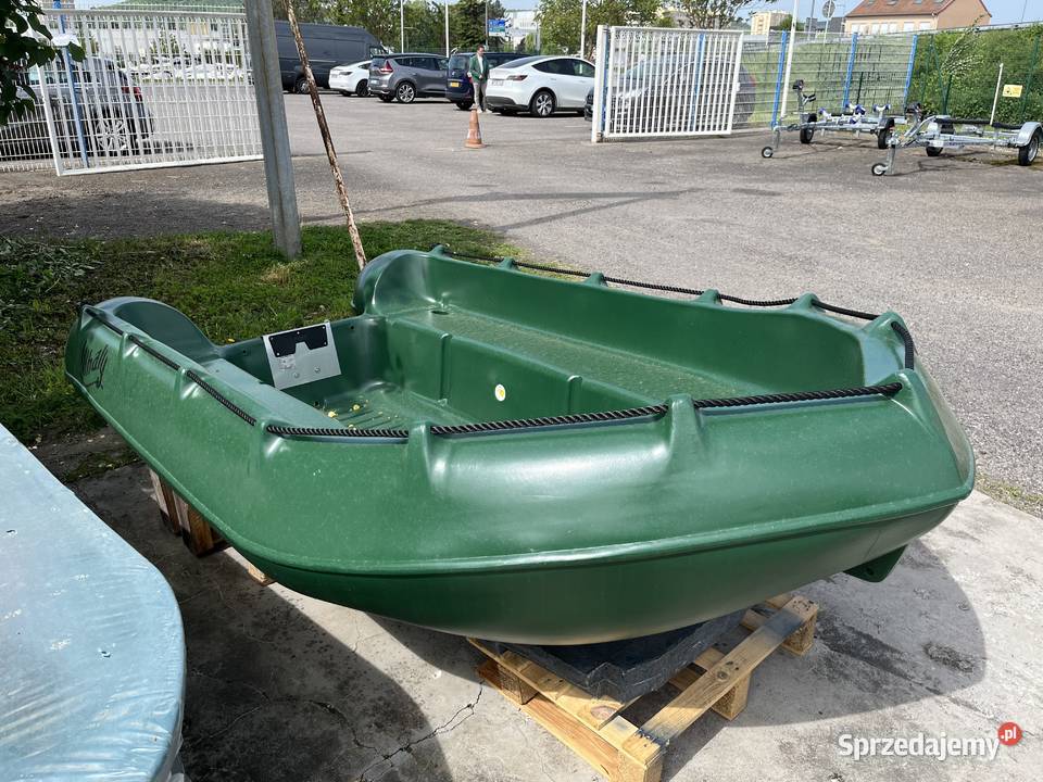 Whaly 310 NOWA rekreacyjna ratunkowa wędkarska Świecie