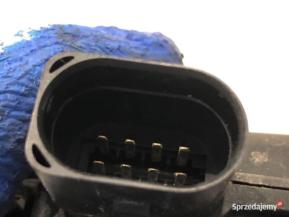 ZAMEK DRZWI LEWY PRZÓD VW GOLF IV Hatchback 9708 osobowe sprzedam