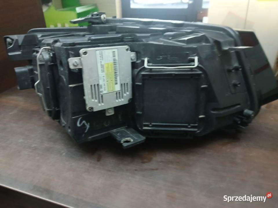 Reflektor przedni Xenon Audi A4 B8 kompletny Korczyna