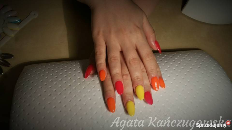Stylizacja paznokci hybryda żele zdobienia Konin
