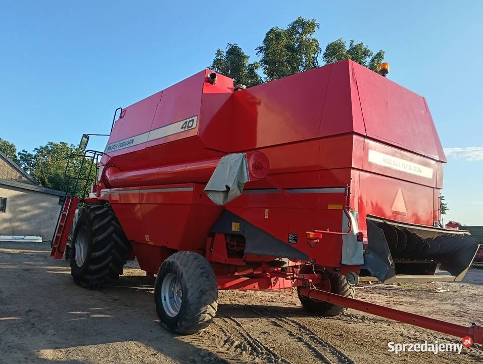Kombajn zbożowy Massey Ferguson 40 RS stan Włocławek