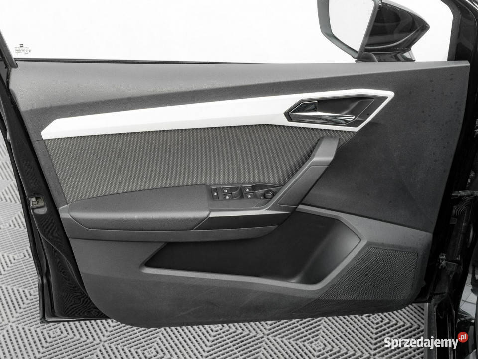 Seat Arona 10 TSI 115 Xcellence Podgrzf Ambient 999cm3