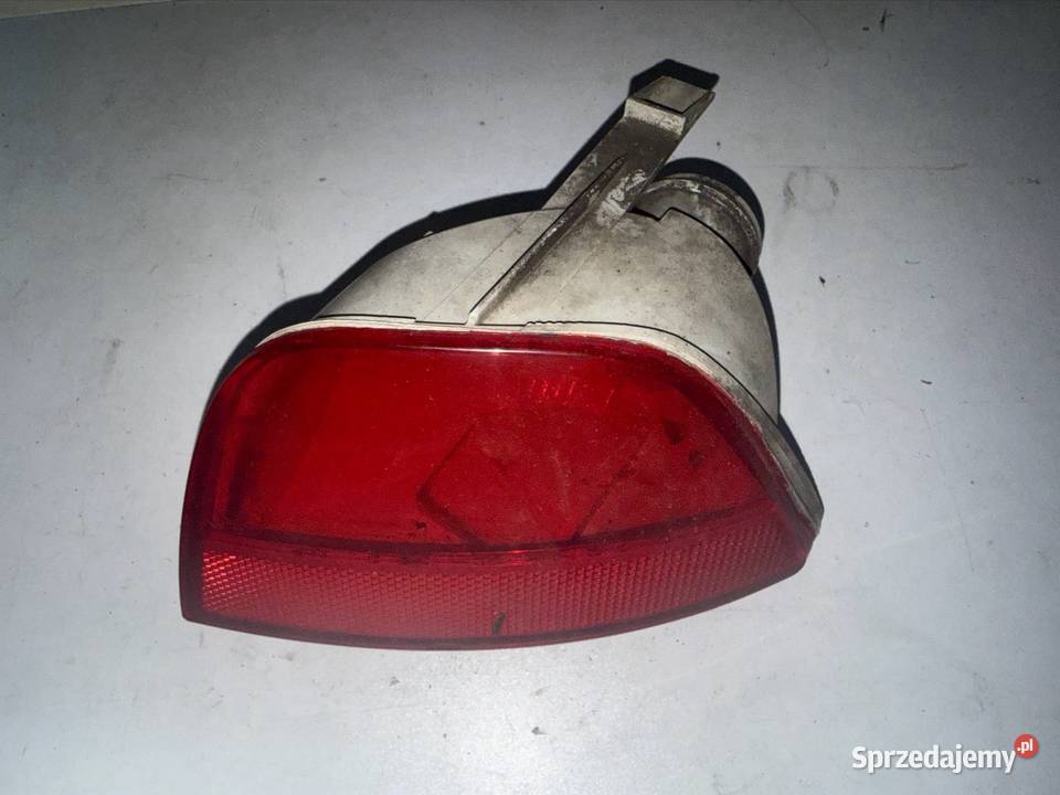 Lampka tył w zderzaku Ford Focus mk1 Ostrów Wielkopolski