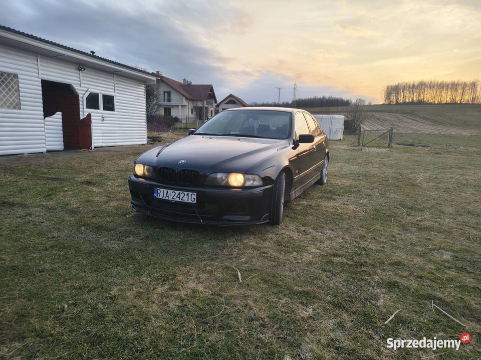 BMW E39 523i 1996r