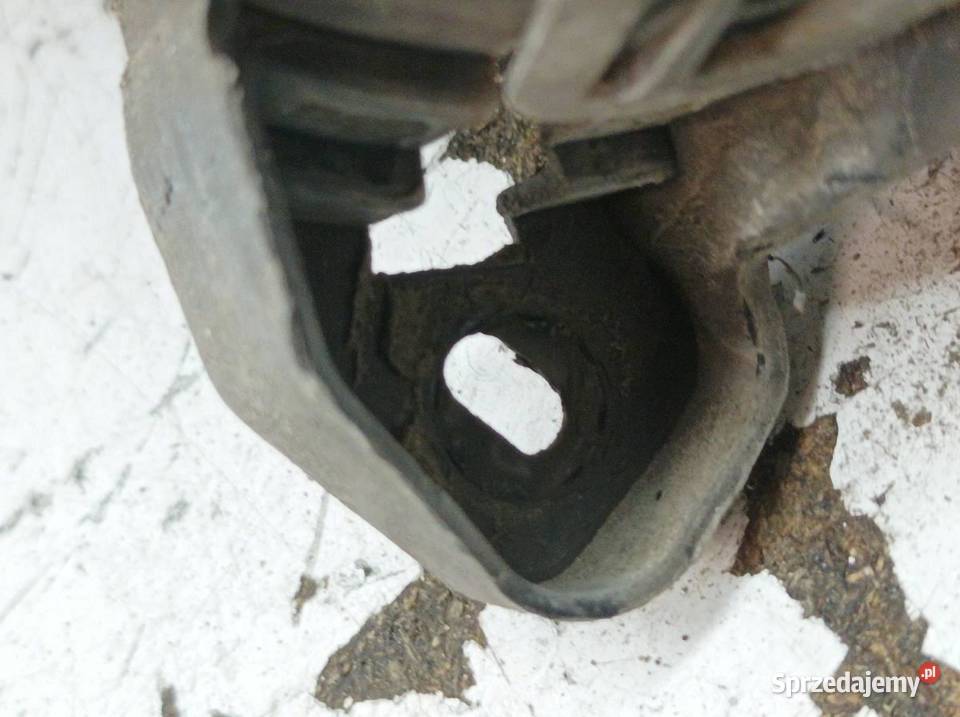 LAMPA PRZÓD PRAWA EU Opel Astra III 20042014 H Rok produkcji 2005