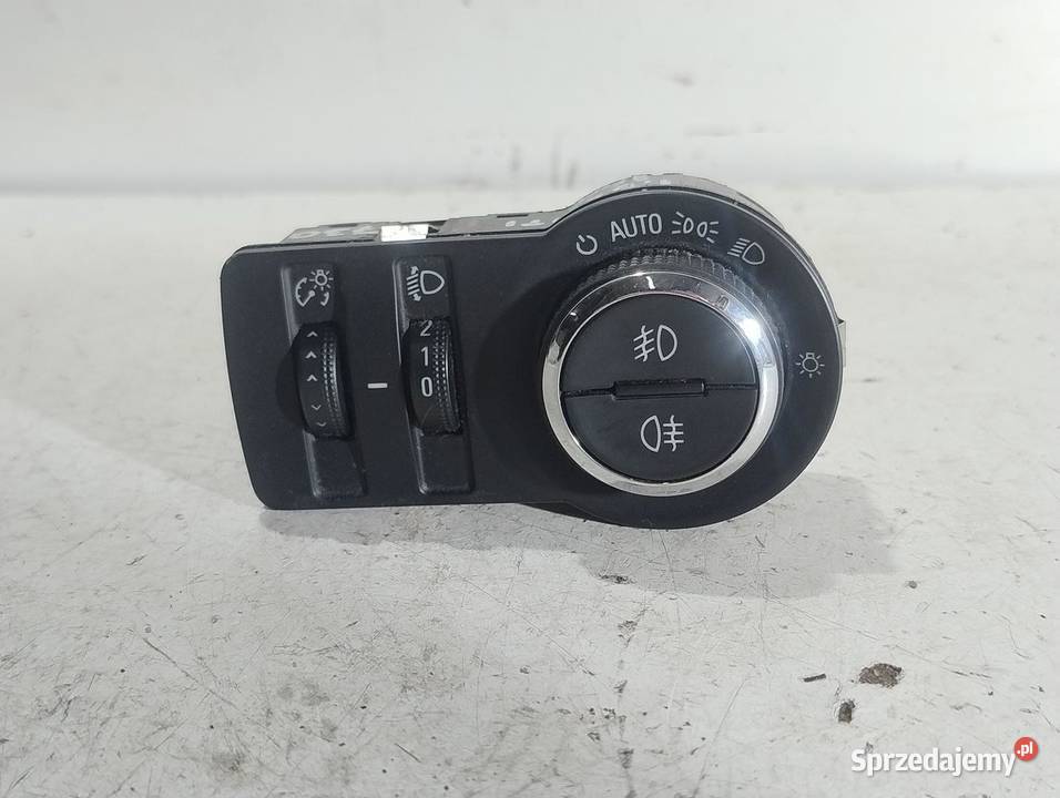 PANEL WŁĄCZNIK ŚWIATEŁ 9 PIN OPEL INSIGNIA A Panele sterowania, przełączniki