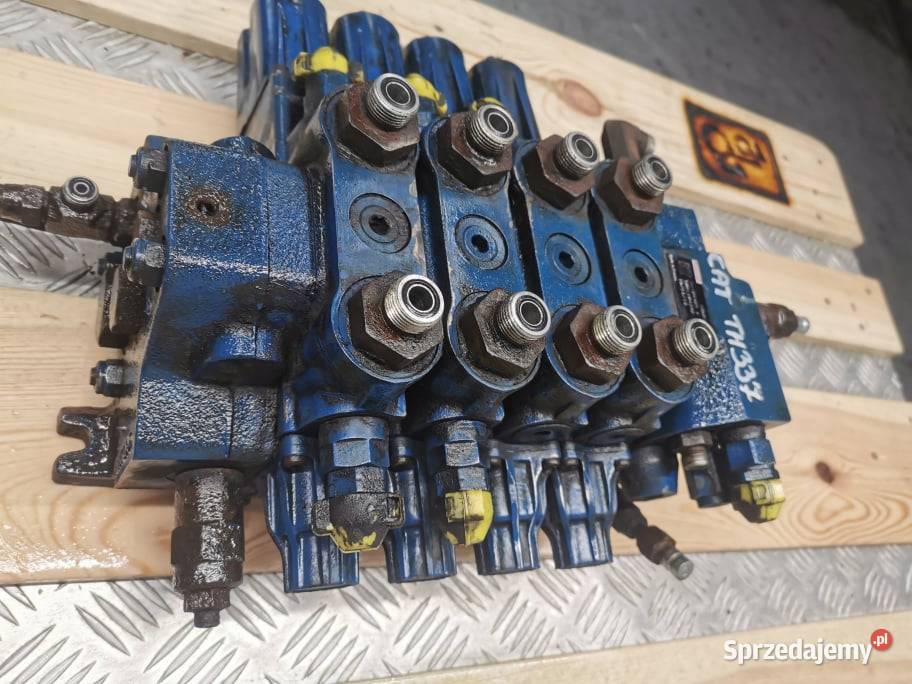 CAT TH 408 Rozdzielacz hydrauliczny Rexroth Wilkowo